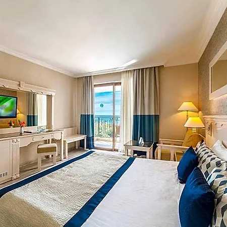Turan Resort 5*